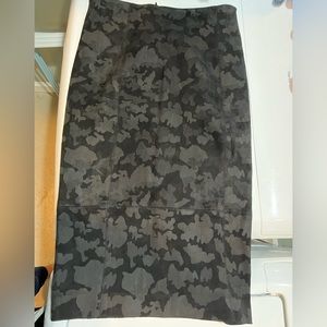 Veronica Beard Black Leather Pencil Skirt size 6